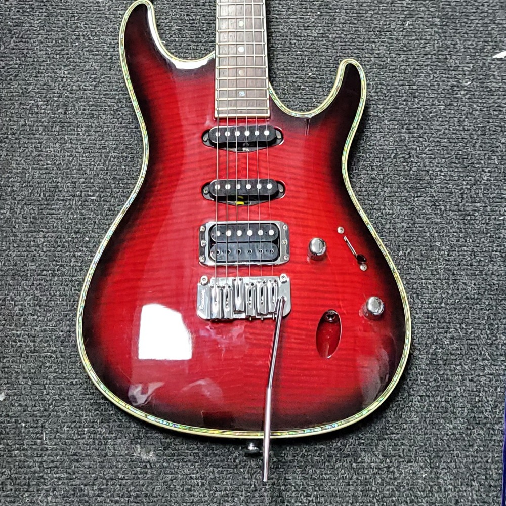 Ibanez Ibanez SA Series Red Electric Guitar slight crack around knob as